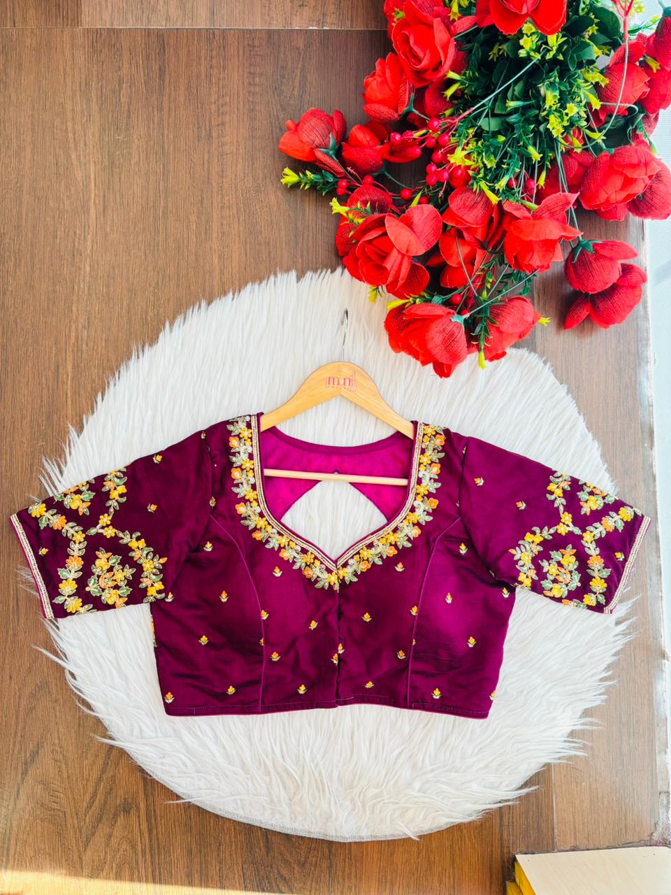 Monalisa (Vichitra Silk Blouse)