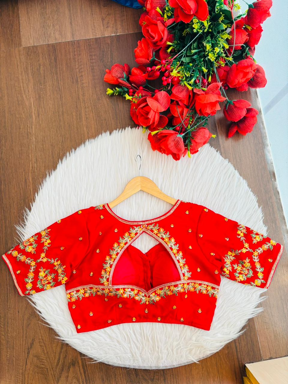 Monalisa (Vichitra Silk Blouse)