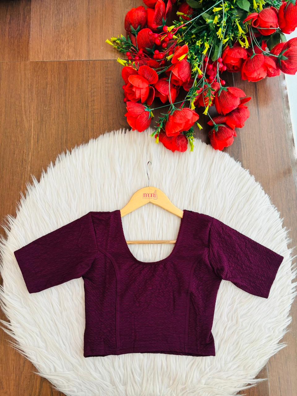 Pure Form-Stretchable Knitted Blouse