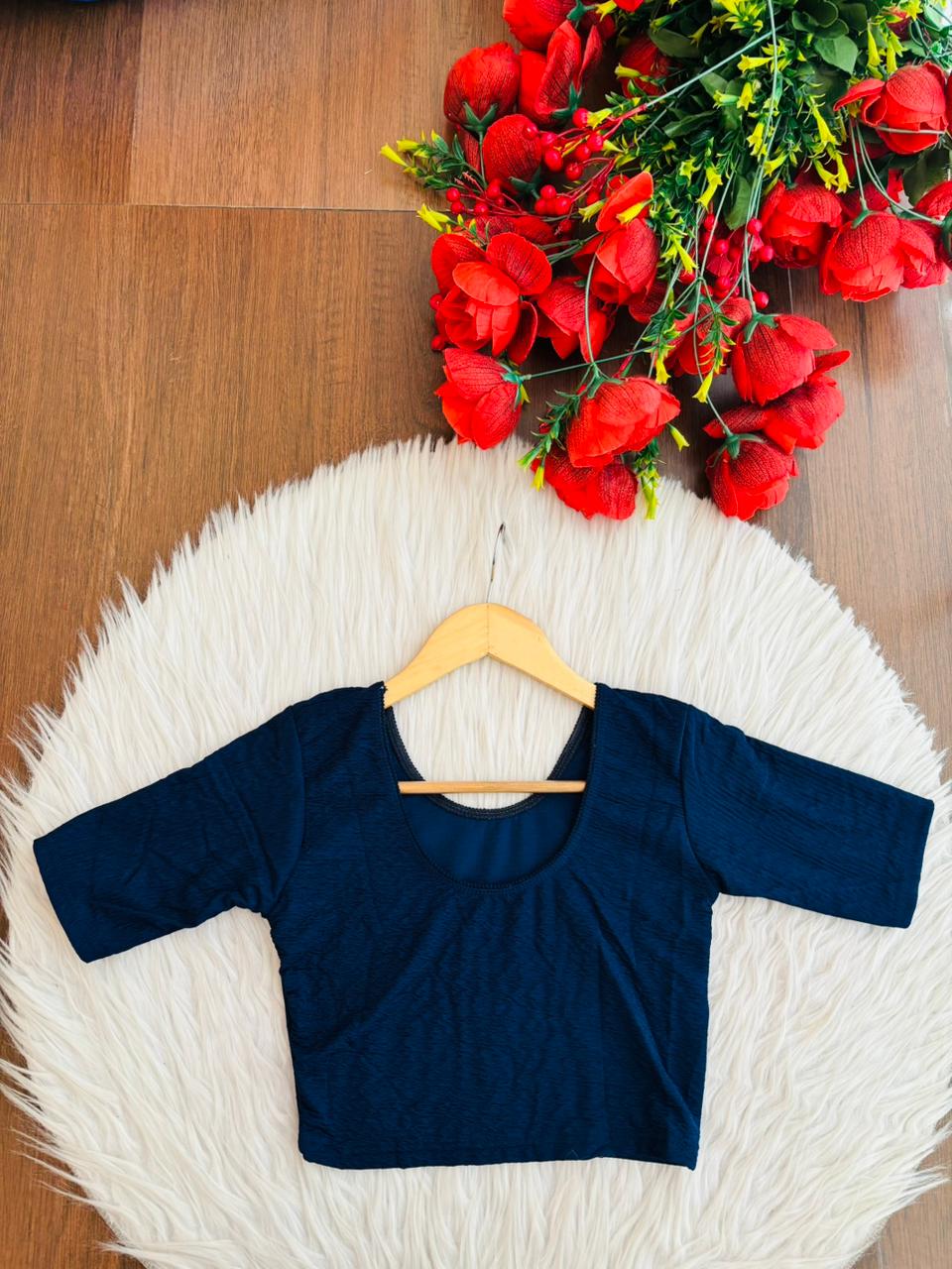 Pure Form-Stretchable Knitted Blouse