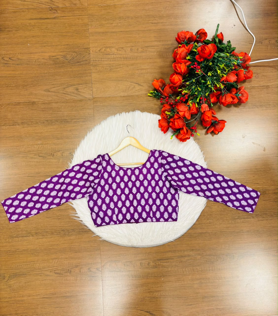 Printed Charm-Simple And Fancy Cotton Blouse