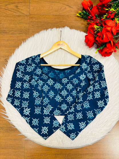 Printed Charm-Simple And Fancy Cotton Blouse