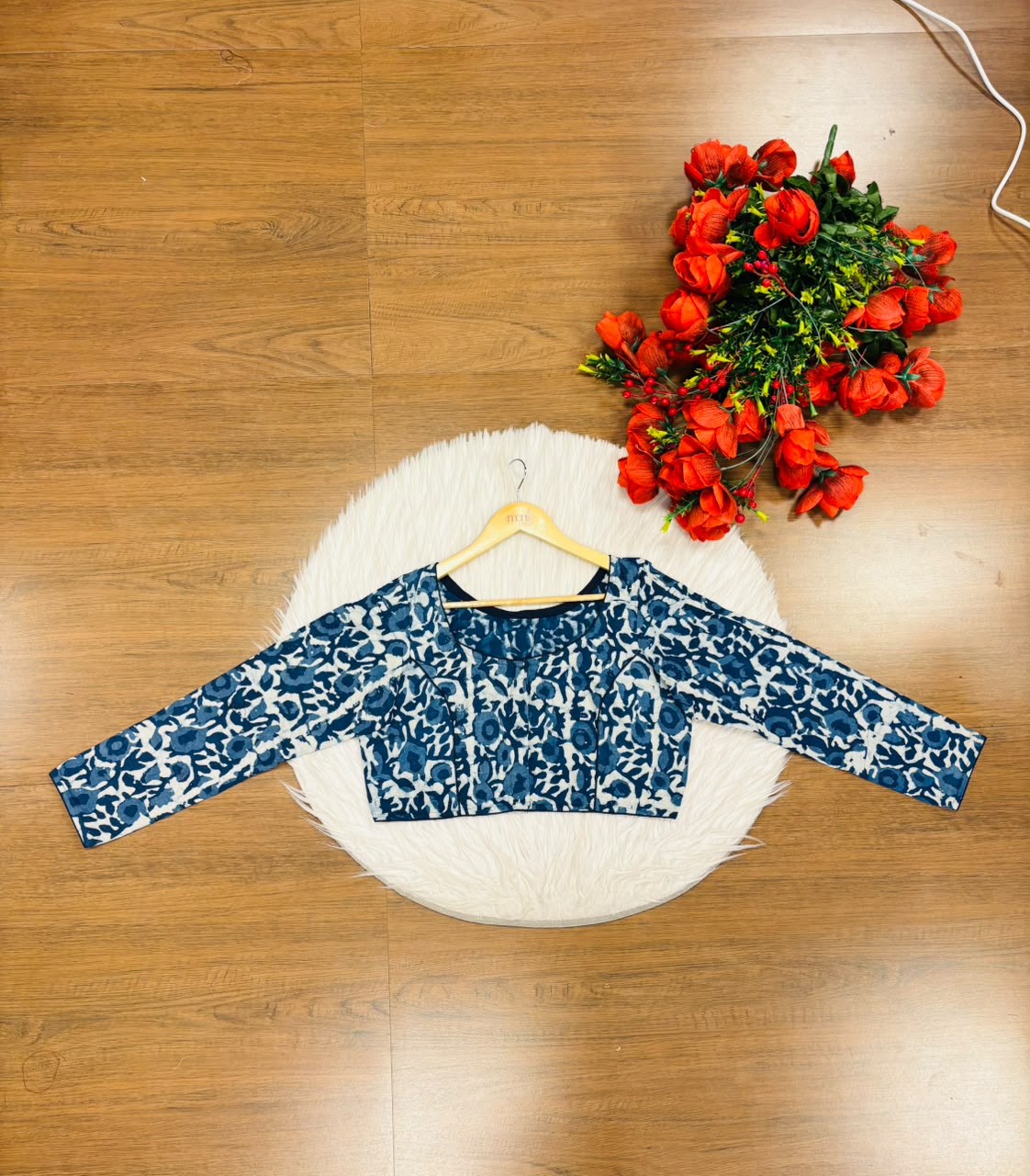 Printed Charm-Simple And Fancy Cotton Blouse