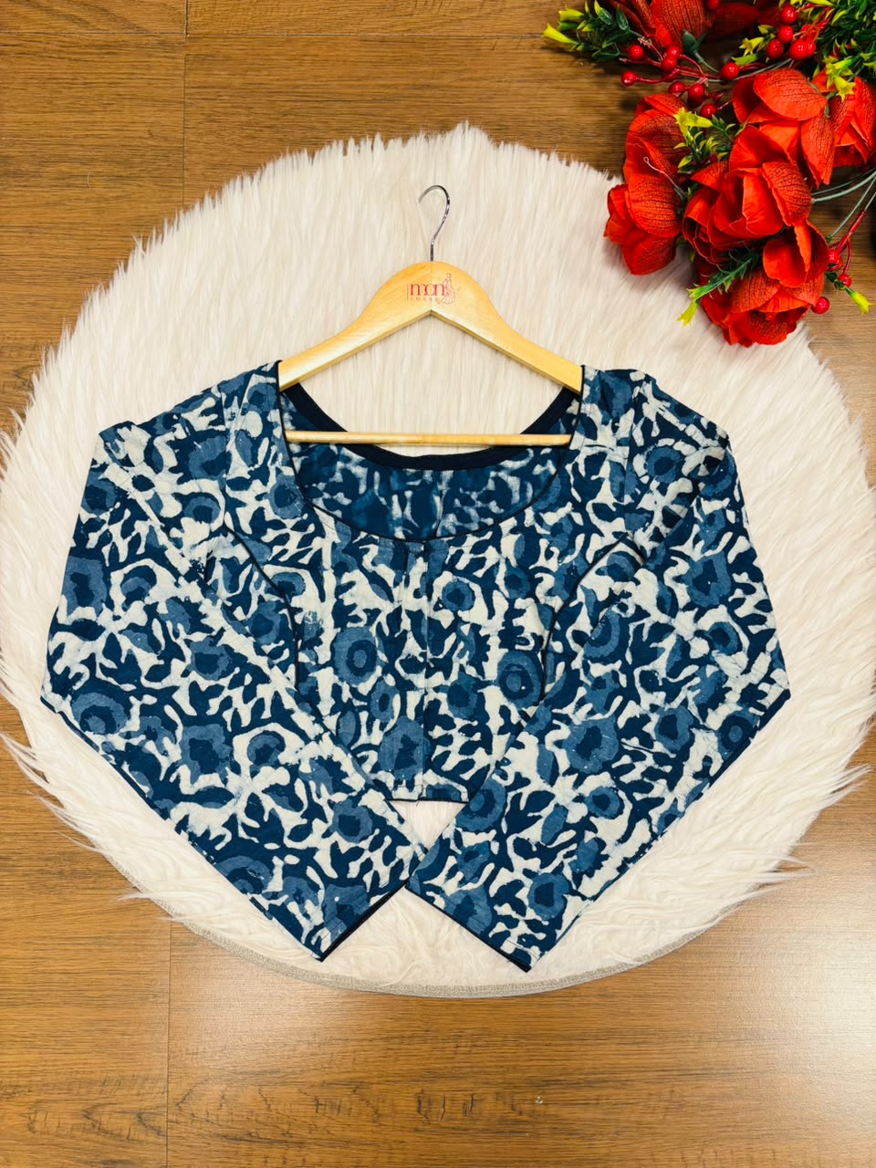 Printed Charm-Simple And Fancy Cotton Blouse