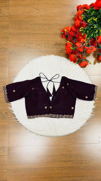 Mysterious Beauty -Fendy Silk Blouse