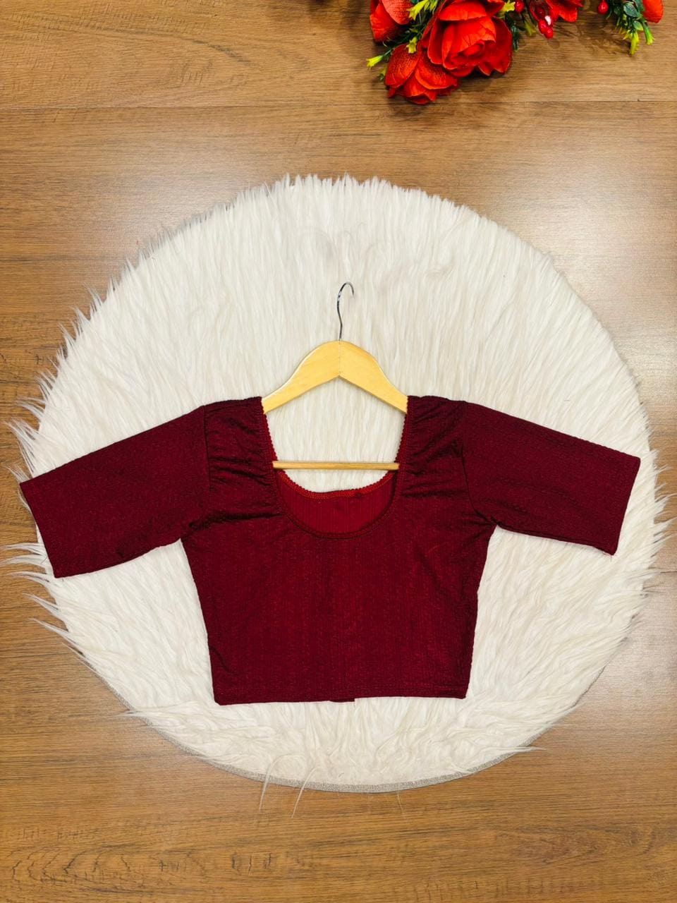 Smooth Fit-Stretchable Knitted Blouse