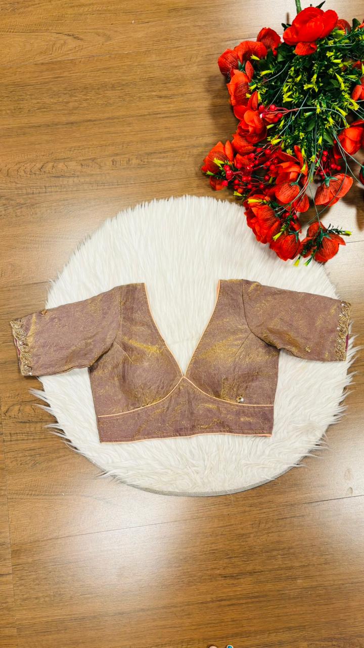 Mysterious Beauty -Fendy Silk Blouse
