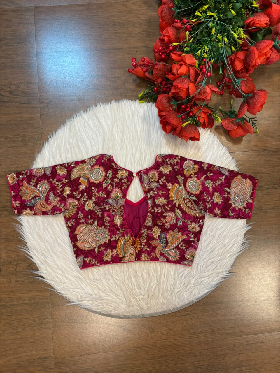 Own The Crown – Designer Zari & Sequins Crepe Blouse
