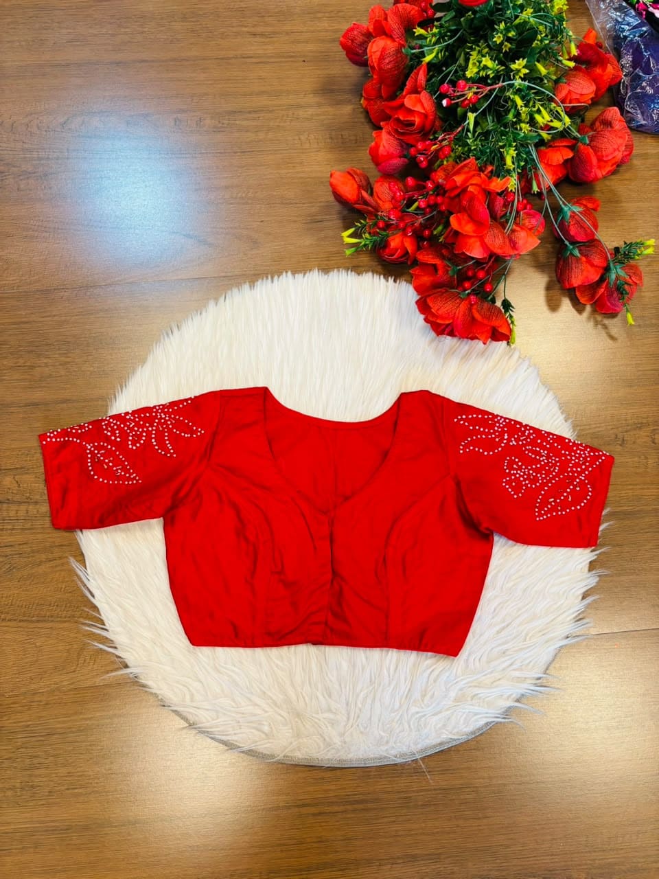 Infinite Stars Double Knot Stitch Blouse