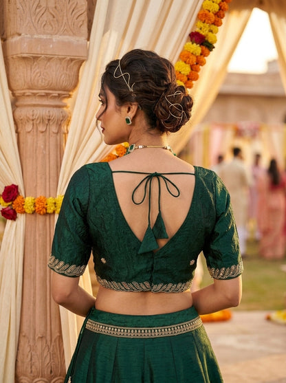 Mysterious Beauty -Fendy Silk Blouse