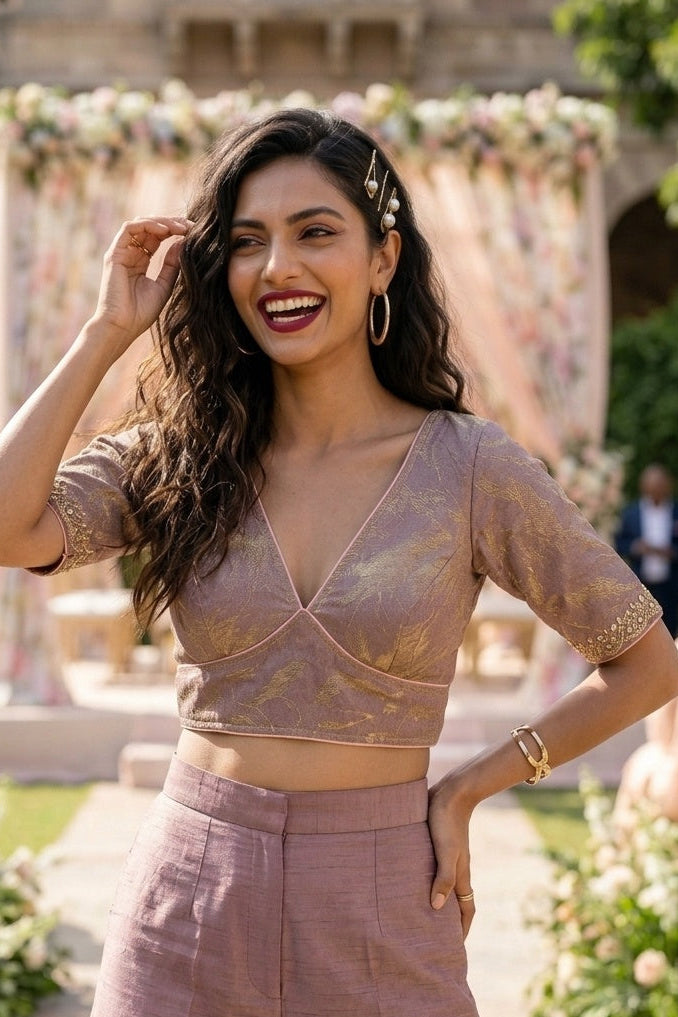 Mysterious Beauty -Fendy Silk Blouse