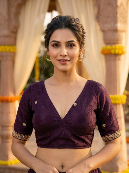 Mysterious Beauty -Fendy Silk Blouse