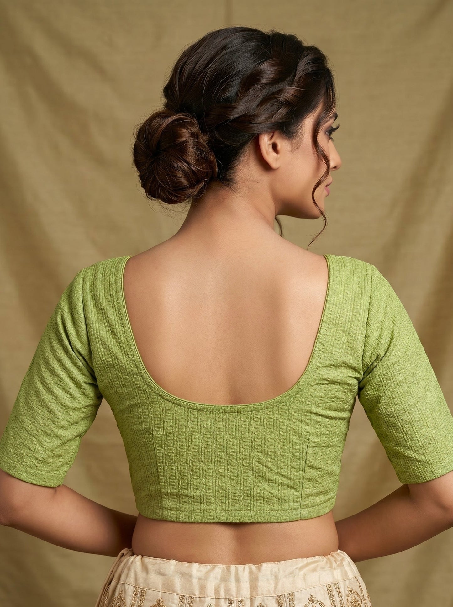Smooth Fit-Stretchable Knitted Blouse